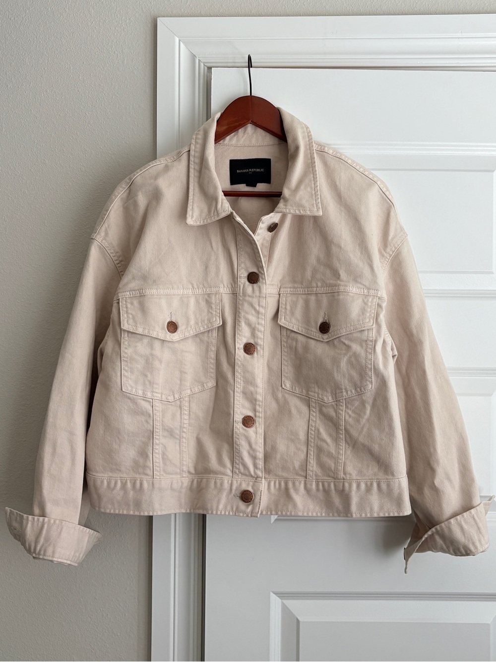 Banana Republic Light Beige Cream Denim Trucker Jacket oversized look L